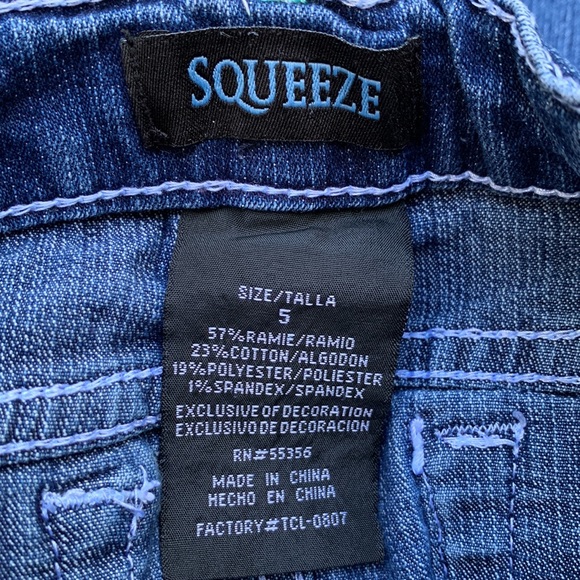 Girls Flare Jeans - Picture 5 of 6